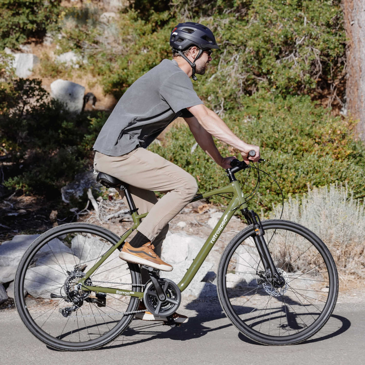 Barron Plus Comfort Hybrid Bike - 21 Speed