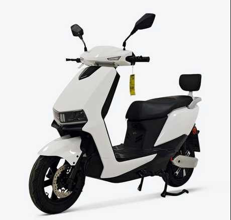 HMP Lightning 3000 - Electric Moped 30Ah